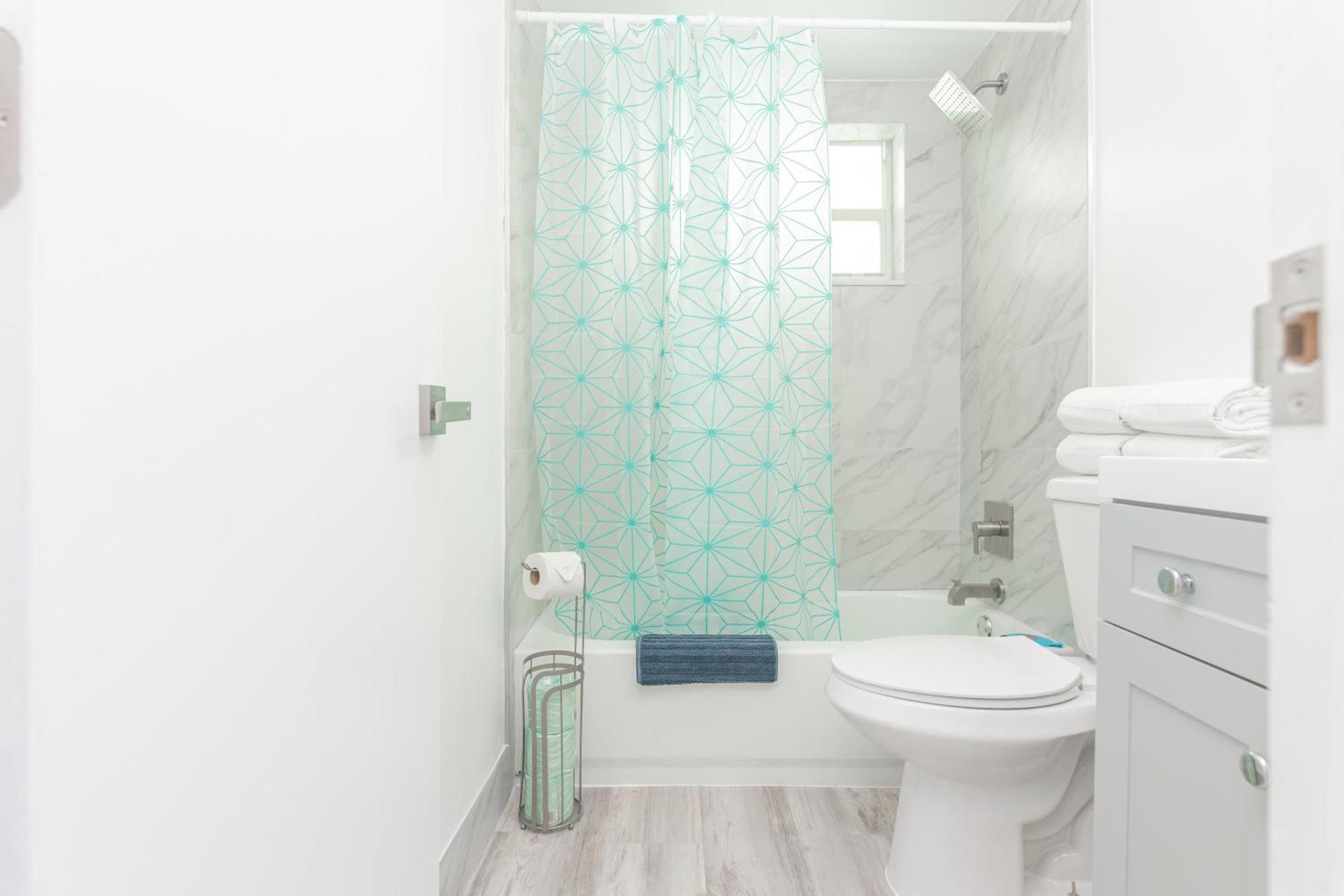 Ocean Drive Deco Apt W/2 Queen Beds, Steps 2 Beach Miami Beach Exterior photo