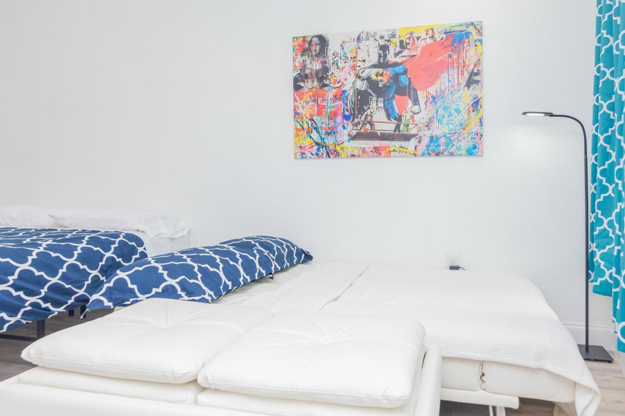 Ocean Drive Deco Apt W/2 Queen Beds, Steps 2 Beach Miami Beach Exterior photo