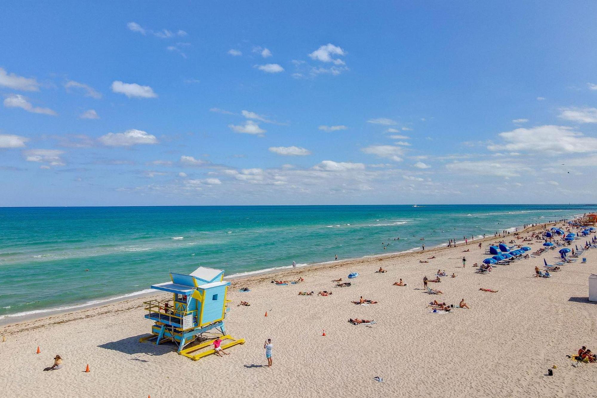 Ocean Drive Deco Apt W/2 Queen Beds, Steps 2 Beach Miami Beach Exterior photo