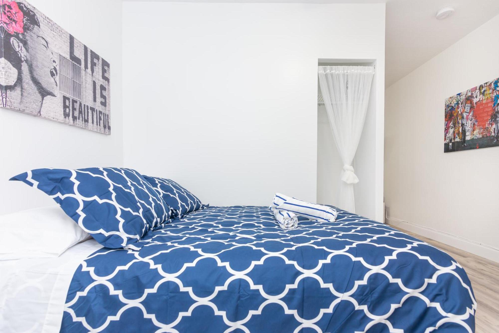 Ocean Drive Deco Apt W/2 Queen Beds, Steps 2 Beach Miami Beach Exterior photo